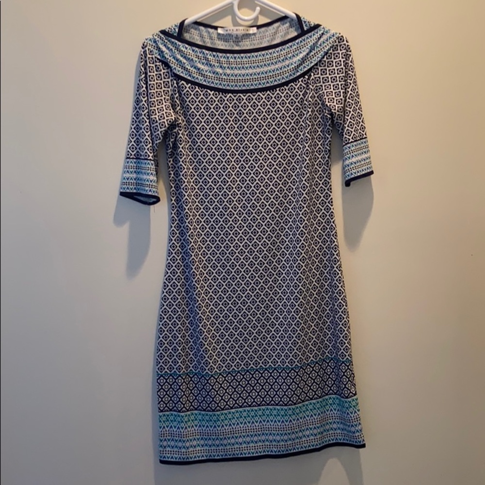 Max studio size S....3 quarter length sleeve dress